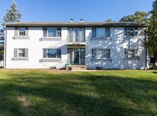 6050 Laurel Hall Dr UNIT 3, Indianapolis, IN 46226