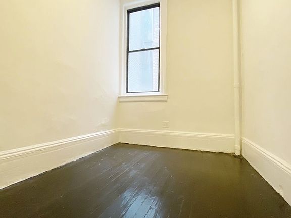 4th image of 160 1st Ave APT 5B