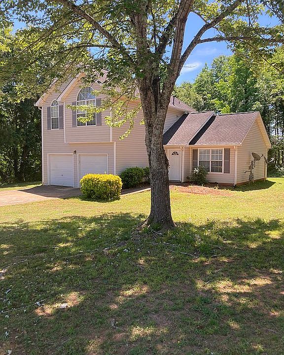 1st image of 6907 Fields Dr