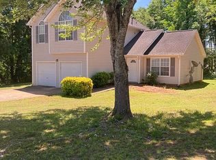6907 Fields Dr, Douglasville, GA 30135