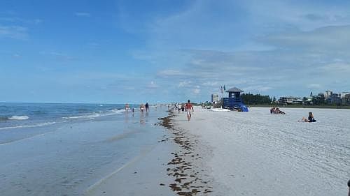 Walk to Siesta Beach