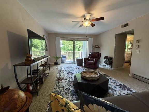 5th image of 1609 SAWYER DRIVE Unit 202