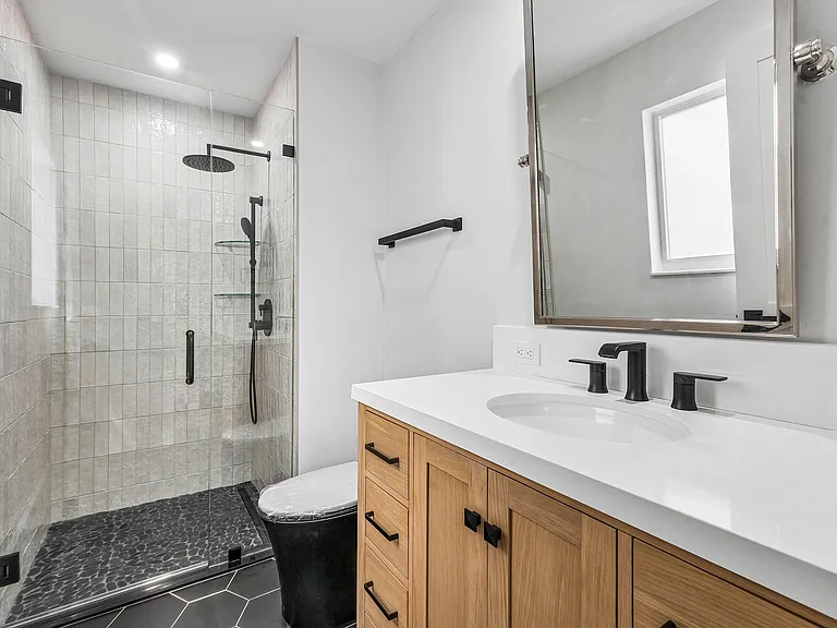 945 Westwind Dr — Photo 19