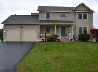 3623 Whispering Woods Ter, Baldwinsville, NY 13027