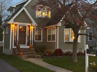 101 Therese Ave, Keyport, NJ 07735