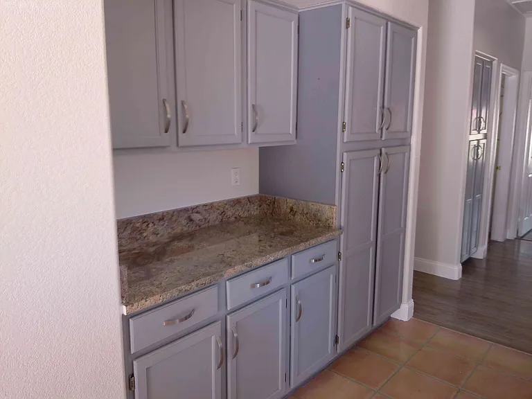 Kitchen counters, pantry