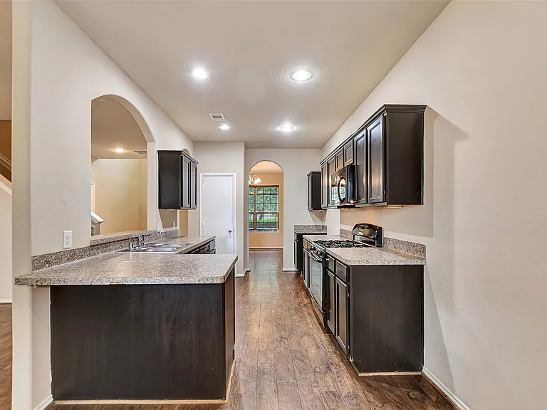 11426 Noble Ct — Photo 15