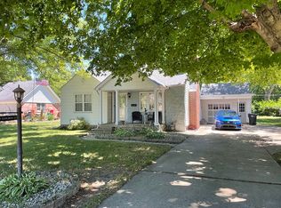 706 Garden Ct, Anderson, IN 46011
