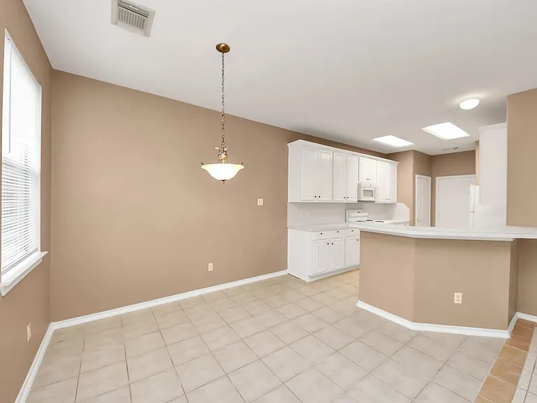 6019 Pennworth Ln — Photo 12