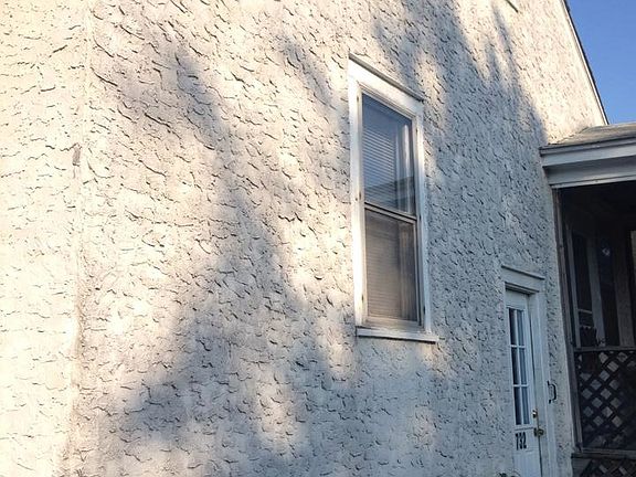 4th image of 732 Ashland Ave