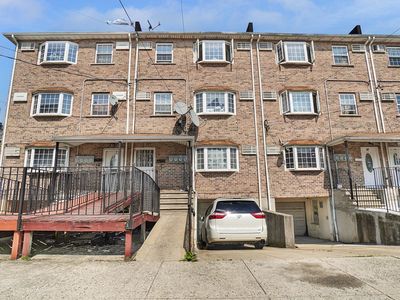 93 E 57th Street, Brooklyn, NY, 11203