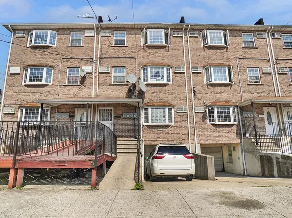 93 E 57th Street, Brooklyn, NY 11203