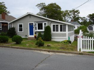 27 Circuit Ave, Wareham, MA 02571