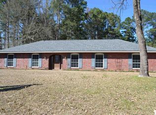 705 Hundred Oaks Dr, Ruston, LA 71270