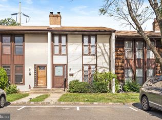 50 Twin Rivers Dr N, East Windsor, NJ 08520
