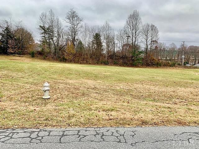 2nd image of 6234 Old Mill Rd