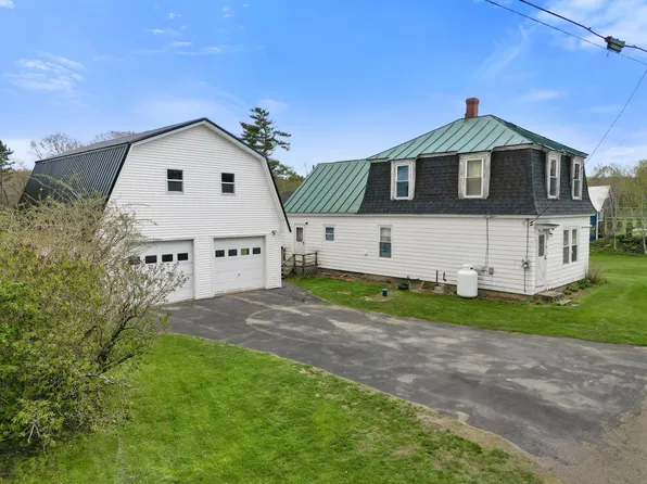 71 Monroe Highway, Brooks, ME 04921
