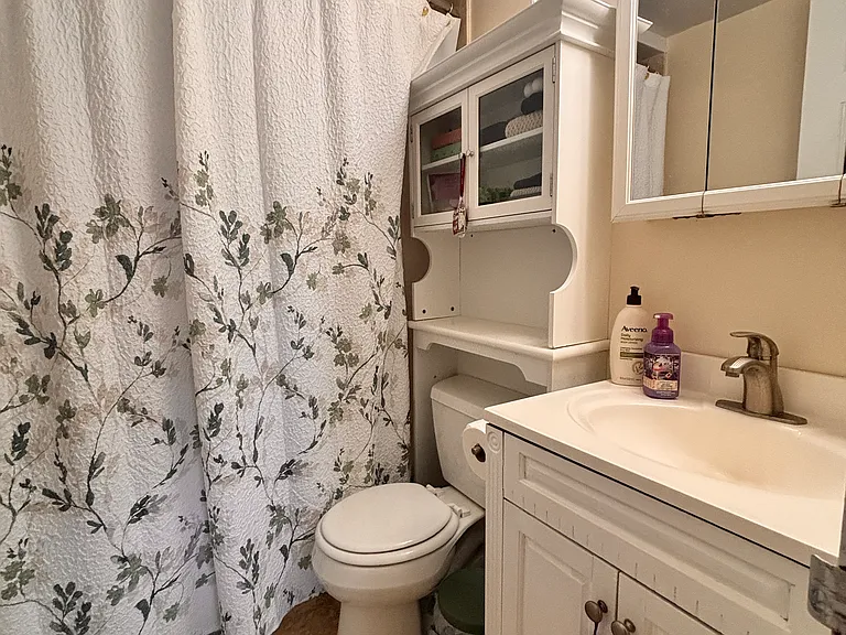 872 Massachusetts Ave #901 — Photo 8