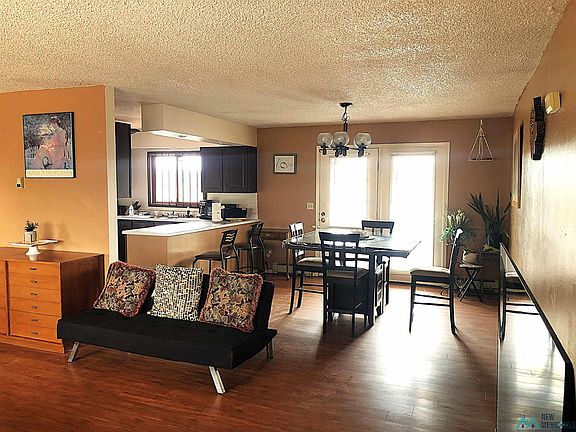 4th image of 1810 Monterey Ct
