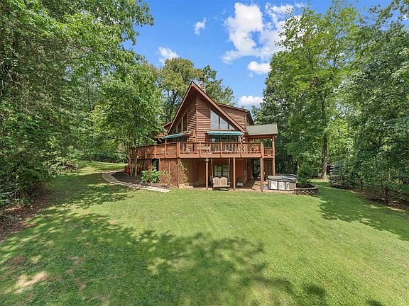4th image of 459 Windy Pines Rd