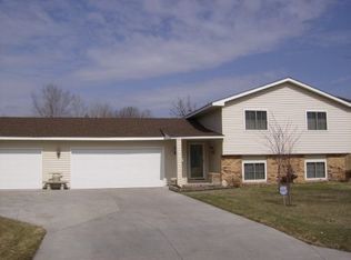 1345 107th Ave NW, Coon Rapids, MN 55433