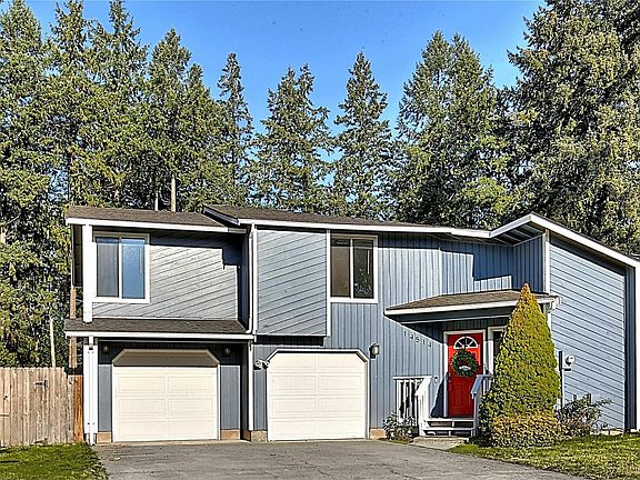2nd image of 14514 Crown Dr E