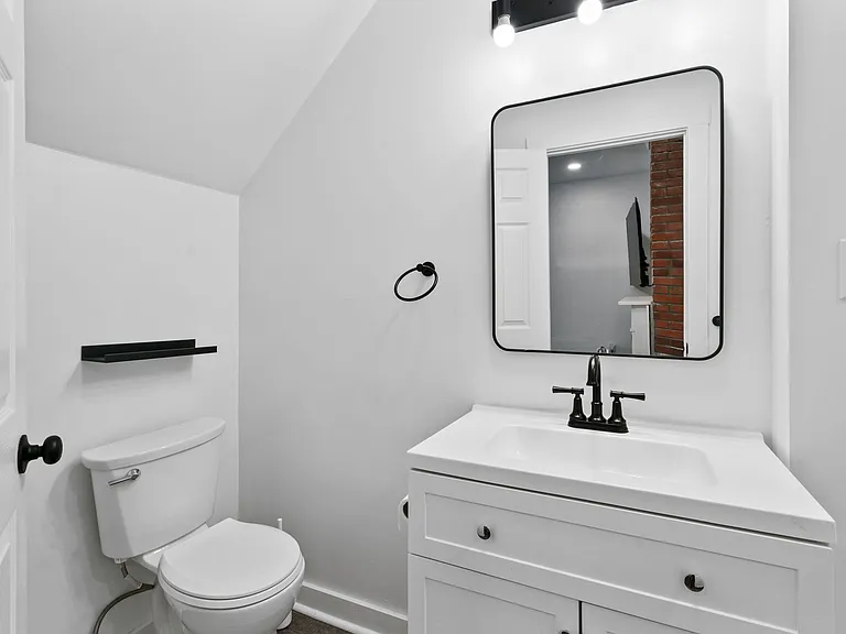 721 Boggs Ave — Photo 10