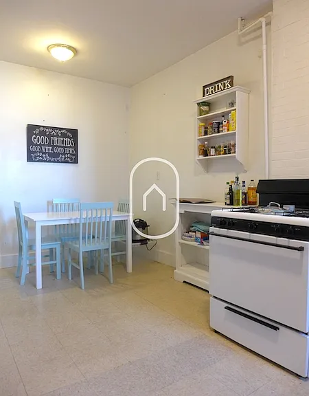 115 Longwood Ave — Photo 6