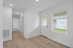30514 Wolfburn St — Photo 5