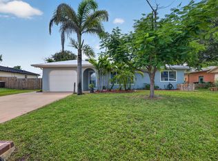 2231 SE Glover St, Port Saint Lucie, FL 34984