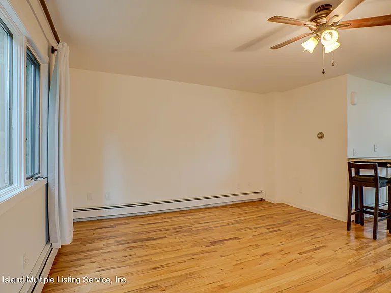 307 S Railroad St — Photo 11