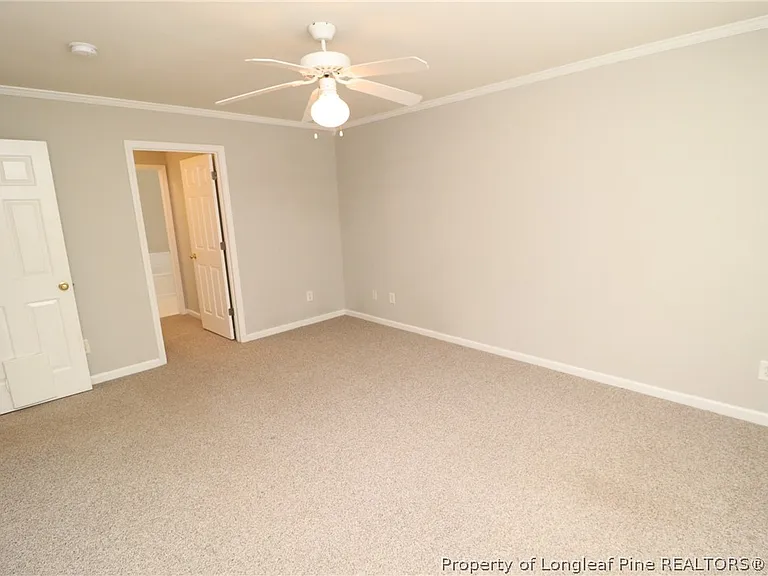 510 Wheeling Cir — Photo 15