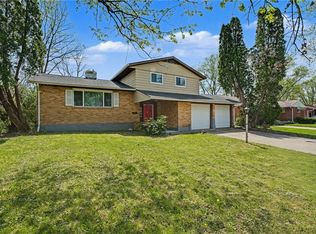 4718 Belcourt Dr, Dayton, OH 45417