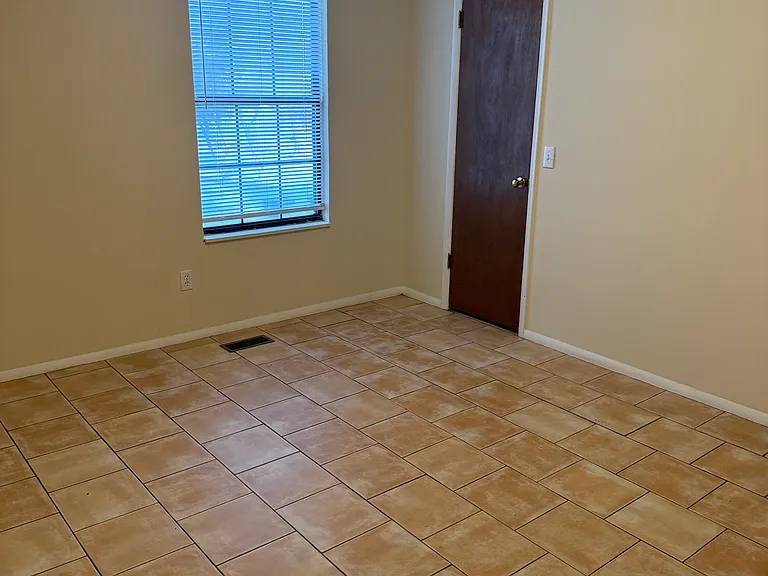 305 Lane Ave #3 — Photo 15