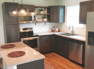 2017 Walker St, Granbury, TX 76048