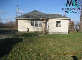109 Michigan St, Mount Clemens, MI 48043