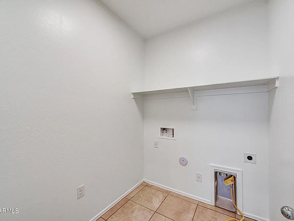5th image of 37567 W Patterson St