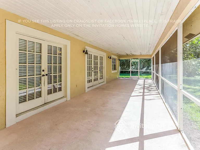13740 Cromer Ct — Photo 19