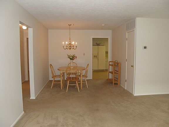 5th image of 2737 Pease Dr #B213