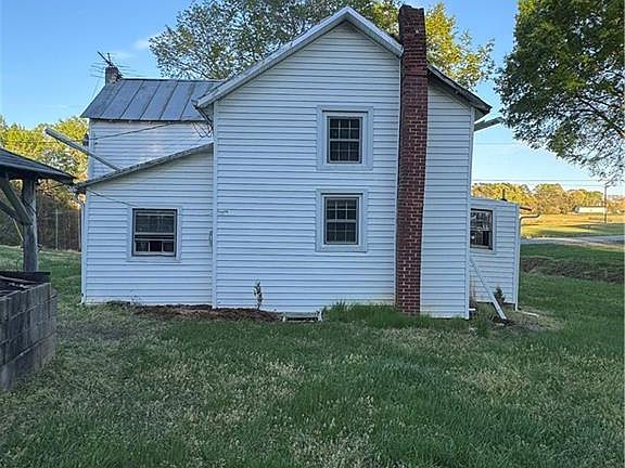 4th image of 207 N Payne Rd