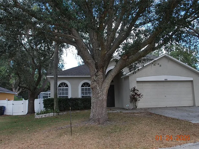909 Grand Canyon Dr — Photo 14