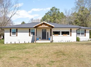 2549 Woodlawn Rd, Woodlawn, TN 37191