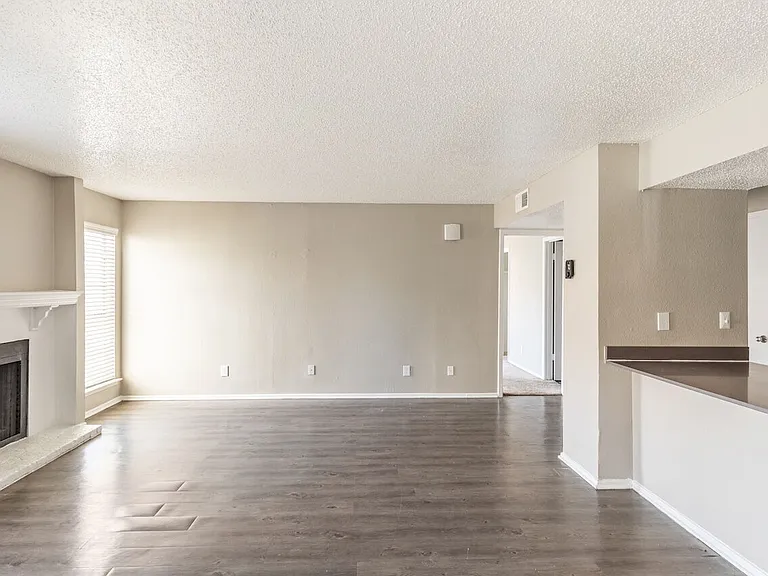 Athena Apartments — Photo 39
