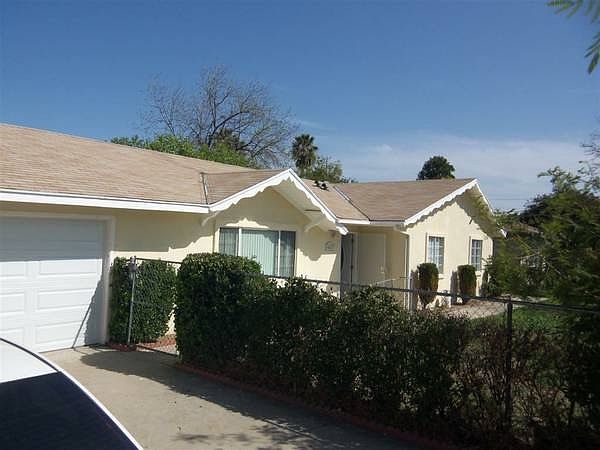 1st image of 10637 Poplar St