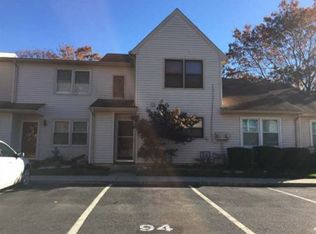 94 Pin Oak Ln, Little Egg Harbor, NJ 08087