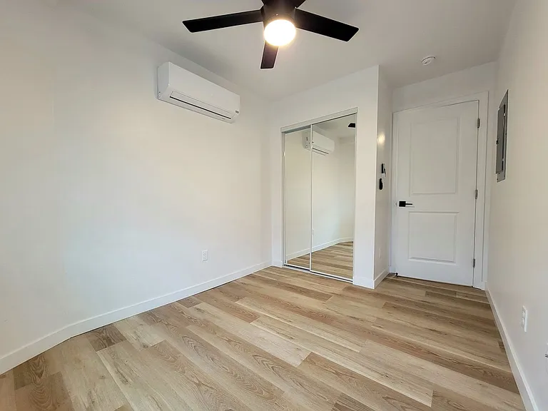 6249-6253 Mary Lane Drive — Photo 30