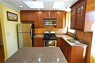 Rented by Bizzarro Agency