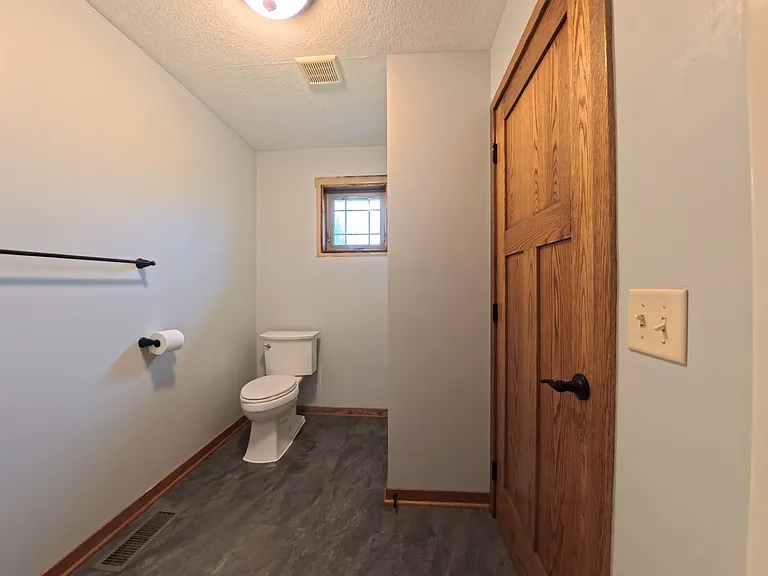 11956 Castle Rock Ct N — Photo 29