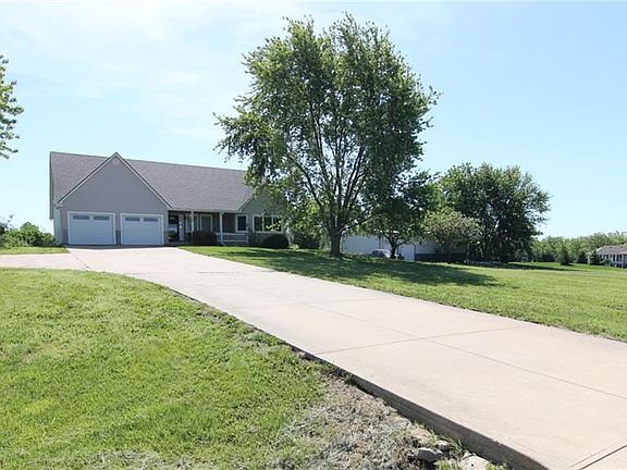 2nd image of 23305 S Hickory Ct