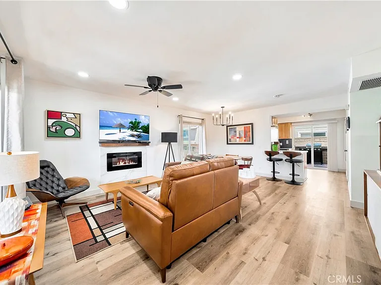 24709 Santa Clara Ave — Photo 7